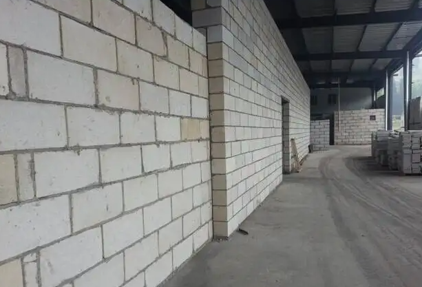 无锡学校轻质砖隔墙3.png 无锡学校轻质砖隔墙3.png